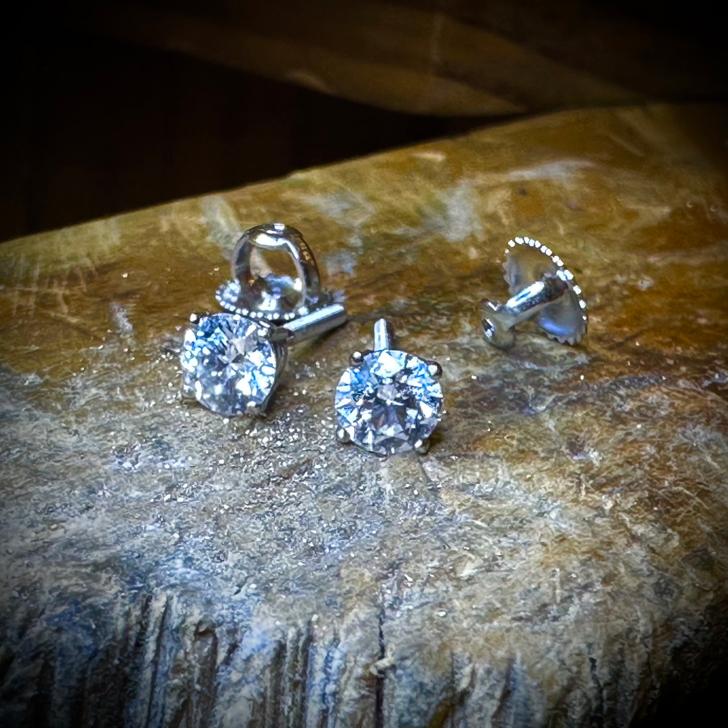 14k White 0.65ct Lab Grown Diamond Studs VS1-2 G-H