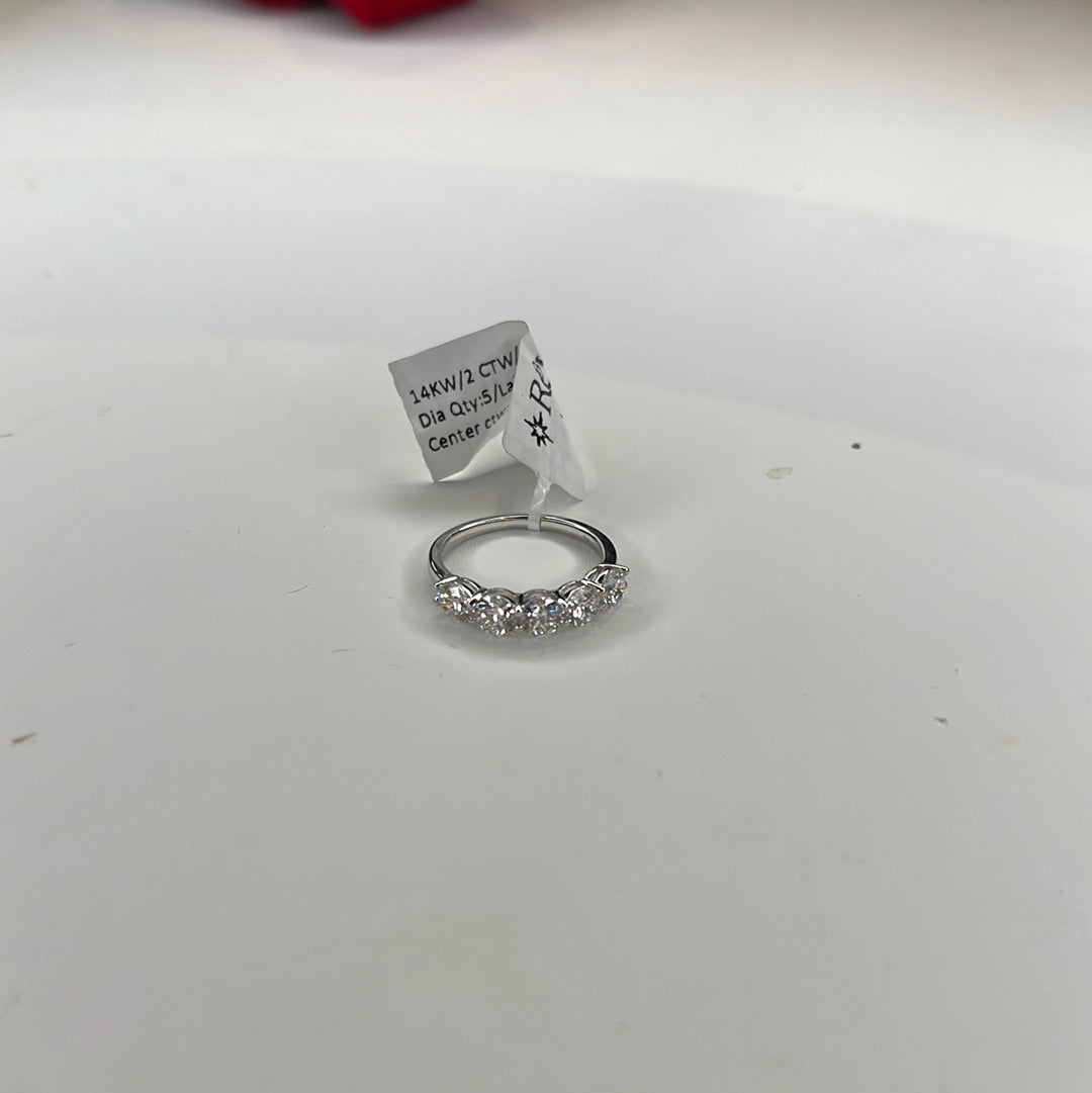 LG 2.00ctw Round 5 Stone Diamond Ring