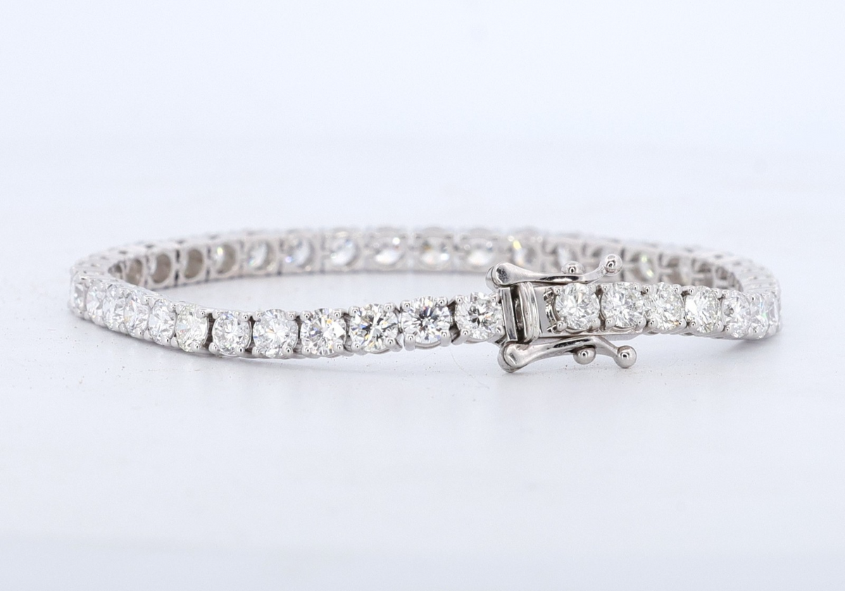 14kt. White Gold 8.6 ct. VVS2- VS1  Diamond Tennis Bracelet