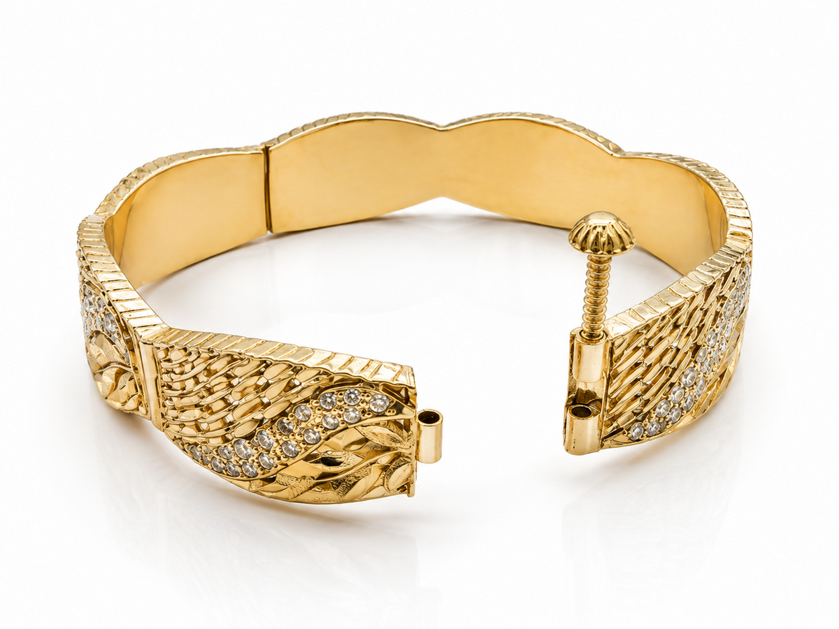 22k Yellow Gold Natural Diamond Bangle Bracelet 1.76 CTW 119 Diamonds