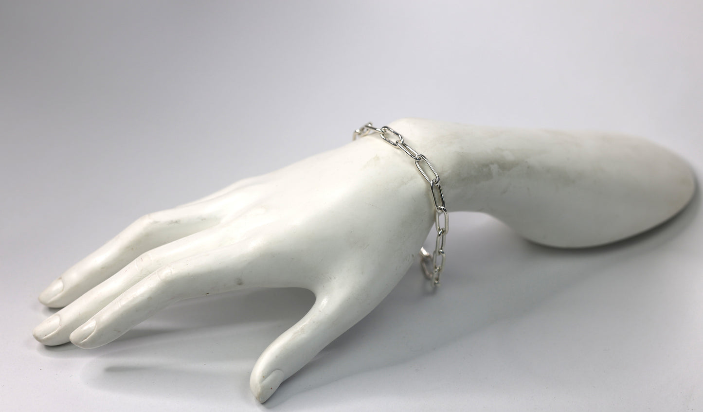 Sterling Silver 10 in., 6mm. Paperclip bracelet