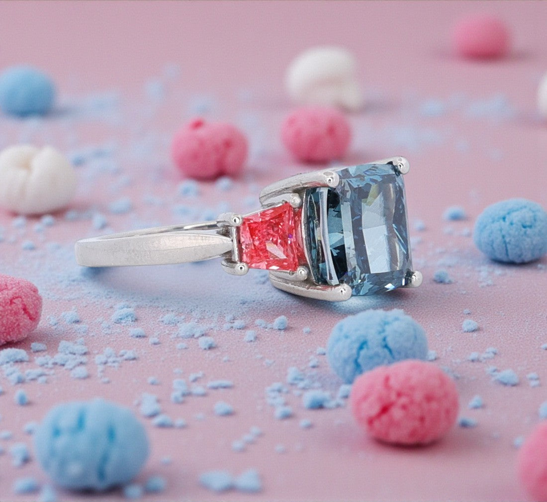 Watermelon Pink & Blueberry Blue Diamond Ring 5.18ct Fancy Vivid Blue Cushion with Fancy Vivid Pink Trapezoids in Platinum