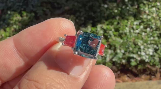 Watermelon Pink & Blueberry Blue Diamond Ring 5.18ct Fancy Vivid Blue Cushion with Fancy Vivid Pink Trapezoids in Platinum