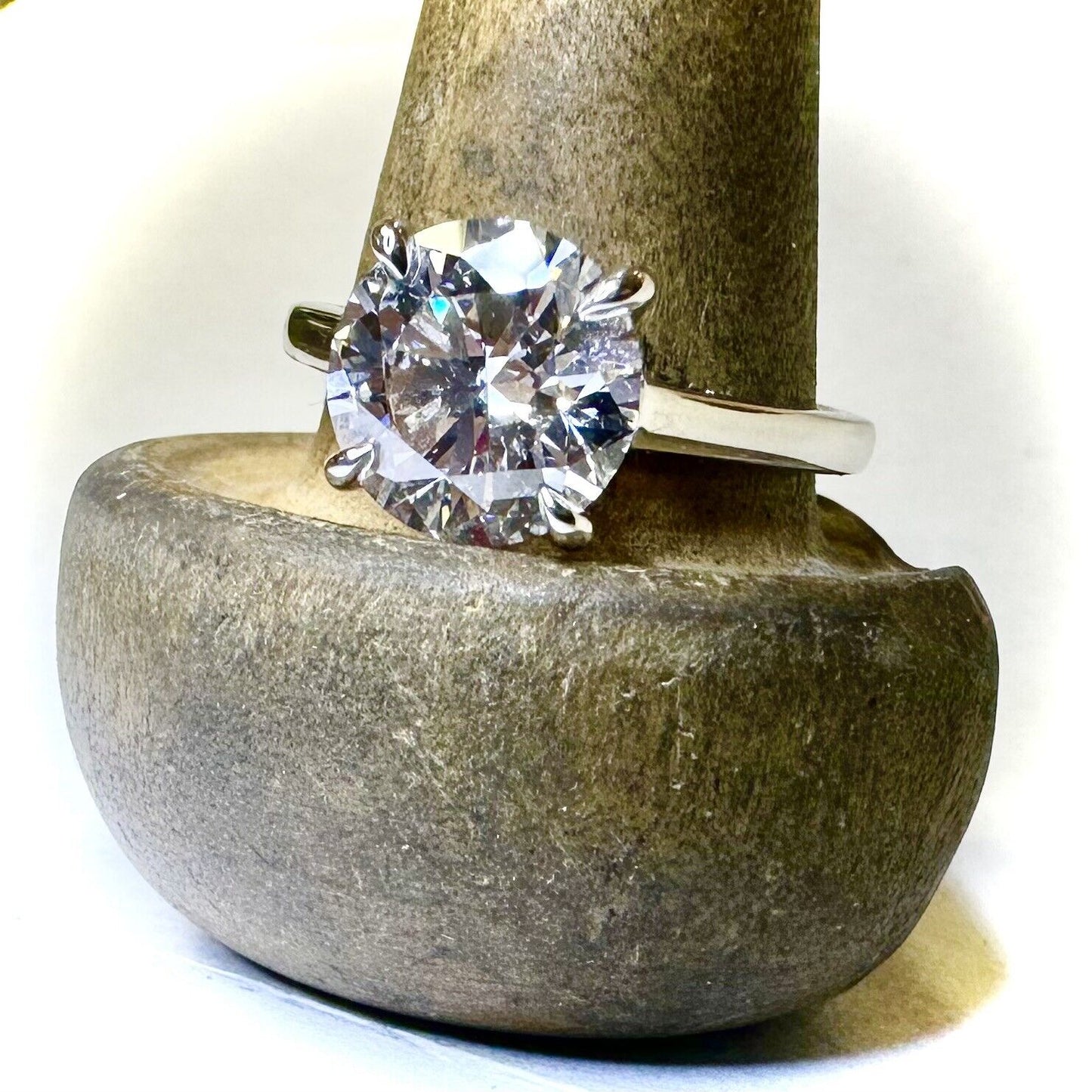 Round Brilliant 2.53 H VS1 14K Engagement Ring Hearts & Arrows Lab Grown Diamond